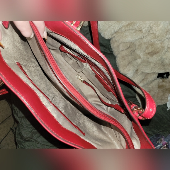 Michal Kors, Red shoulder bag. All original hardware with a duster bag. - Picture 8 of 16